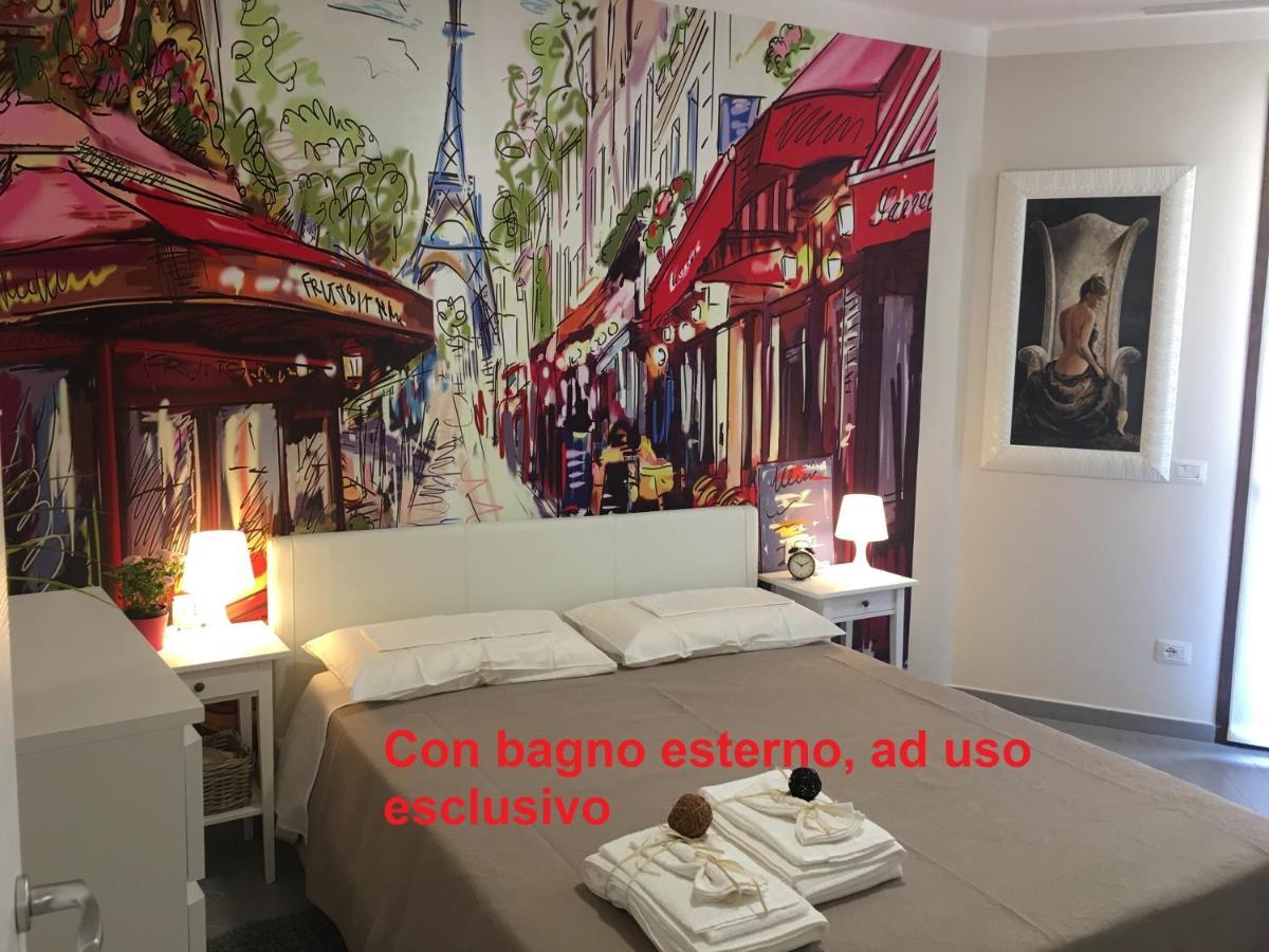 Paris *